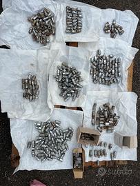 Lotto Dadi ruota varie forme x cerchi in lega