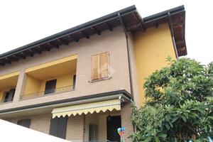 4 LOCALI A CASALGRANDE