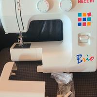 Macchina da cucire Necchi Brio
mod. 213