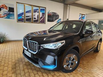 BMW iX1 30Xdrive 4x4 KM ZERO 306 CV PREZZO VERO