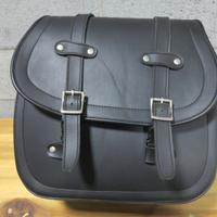 Borsa singola in cuoio per moto custom 
