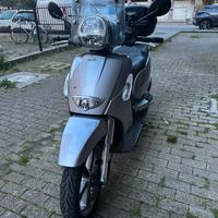 Aprilia scarabeo 250cc