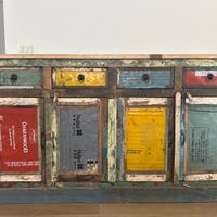 Mobile in legno stile vintage con cassetti in latt