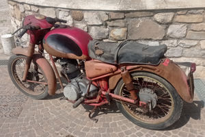 Ducati 125tv testone