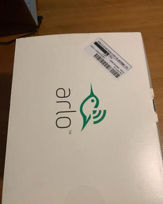 Netgear Arlo Pro 2 (Modello VMS4430P)