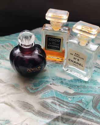 mignon da collezione bottiglie di profumo 