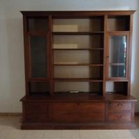 mobile libreria e cassetti per soggiorno 