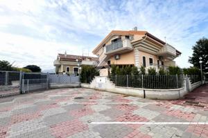 PORZIONE DI BIFAMILIARE A CORIGLIANO-ROSSANO