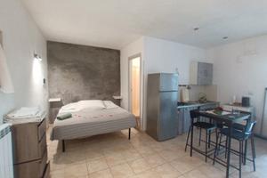 Monolocale/camera martina franca