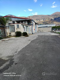 Capannone industriale