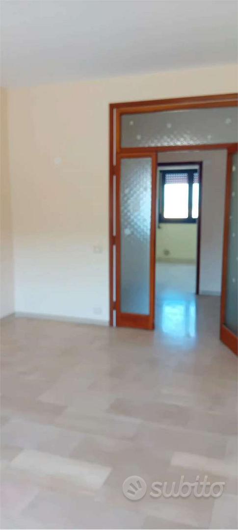 Appartamento – Latina, Villaggio Trieste - Vista 4