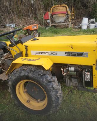Trattore + trincia +fresa + rimorchio