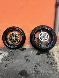 Set Cerchi Marchesini 5 razze Yamaha R1 (04-06)