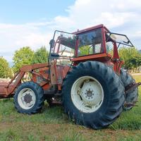 Trattore agricolo