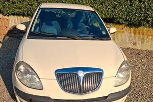 Lancia Ypsilon 2004 con Impianto GPL,
