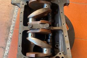 Monobl. A112 con alb. mot. Volano e test.Abarth 58