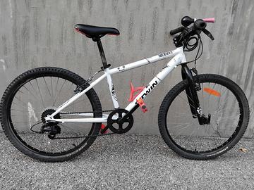 bicicletta decathlon 24 pollici 