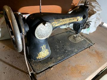 Macchine cucire anni 60