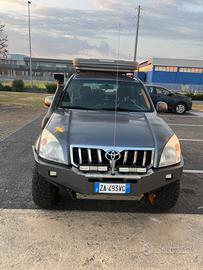 Toyota land cruiser 120 prado