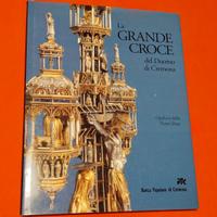 La grande croce del Duomo di Cremona