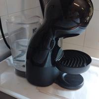Macchina x caffè espresso Dolce Gusto