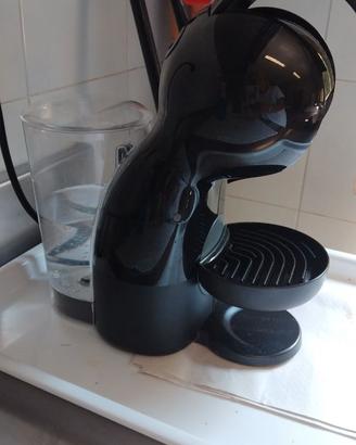 Macchina x caffè espresso Dolce Gusto