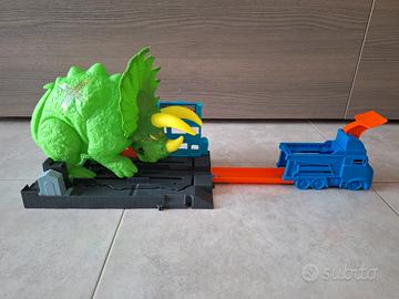 Hot Wheels City Attacco del Triceratopo