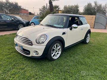 Mini Cooper Coupe 1.6 Coupé