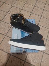 Scarpe uomo invernali mistral nuove.