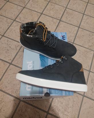 Scarpe uomo invernali mistral nuove.