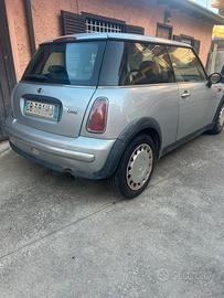 MINI COOPER one guasto guarnizione d. Testata
