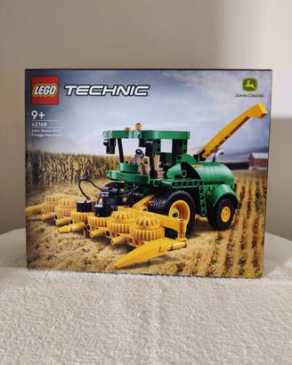 lego 42168 trattore John Deere