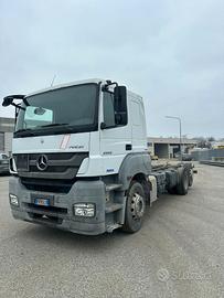 MERCEDES AXOR 2543 TELAIO TRE ASSI