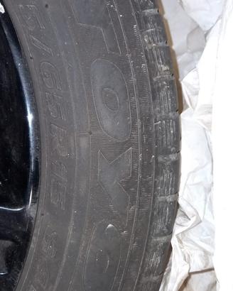 gomme e cerchi Suzuki Swift III