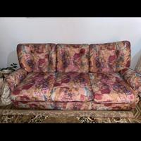 Divano letto + 2 poltrone