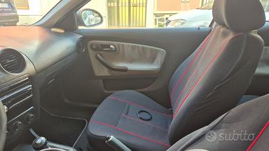 Seat ibiza .