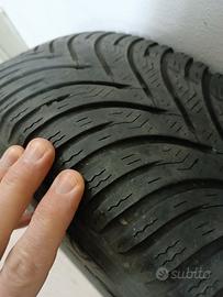 Pneumatici invernali con cerchi per VW golf