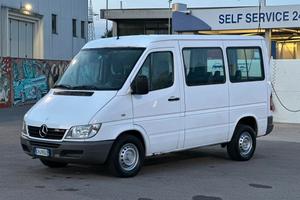 Mercedes Benz 9 posti cc 2.7 modello 616