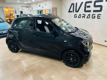 Smart ForFour Cabrio 1.0 Black Passion