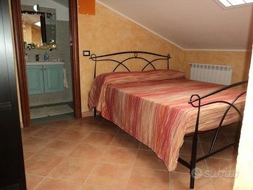 Camera matrimoniale per uso singolo solo ragazze