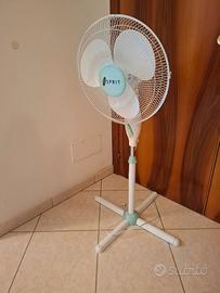 Ventilatore a piantana