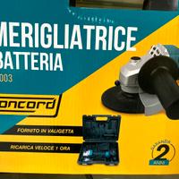 Smerigliatrice a batteria