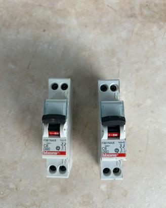 2 bticino f881na/6 Nuovi