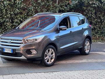 Ford Kuga 1.5 TDCI 120 CV S&S 2WD ST-Line