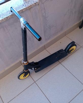 monopattino freestyle 