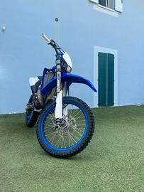 YAMAHA YZ 125 2019 PISTONE 2 ORE  TARGATA PRONTA