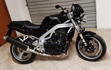 Triumph Speed triple 955i del 2001