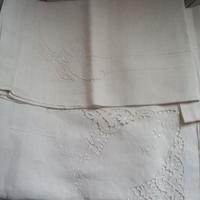 LENZUOLO MATR. LINO RICAMATO A MANO ANNI 40 - 50