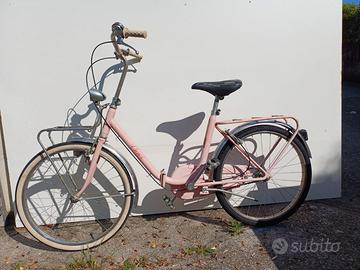 Bicicletta stile Graziella vintage rosa – da città