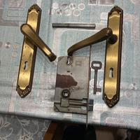 Maniglia porta in legno